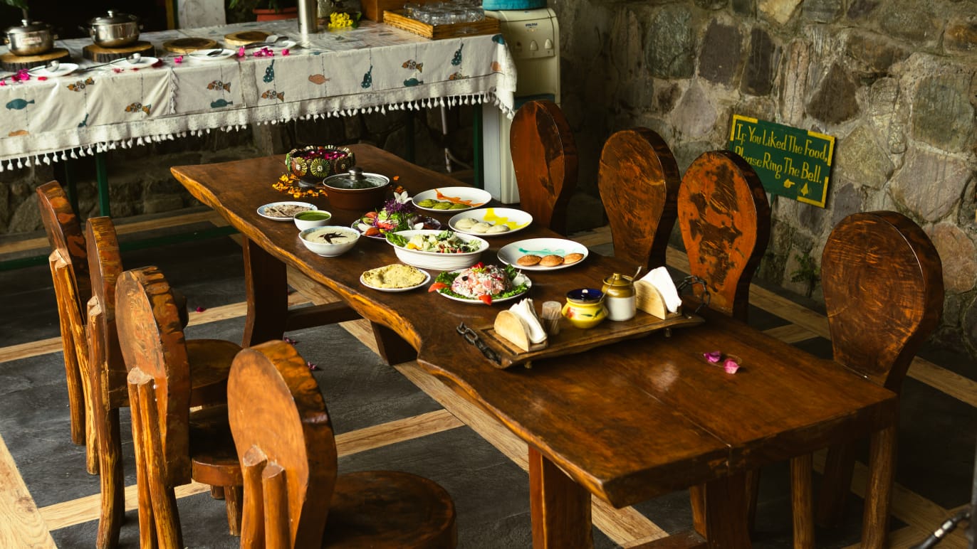 Food in retreat